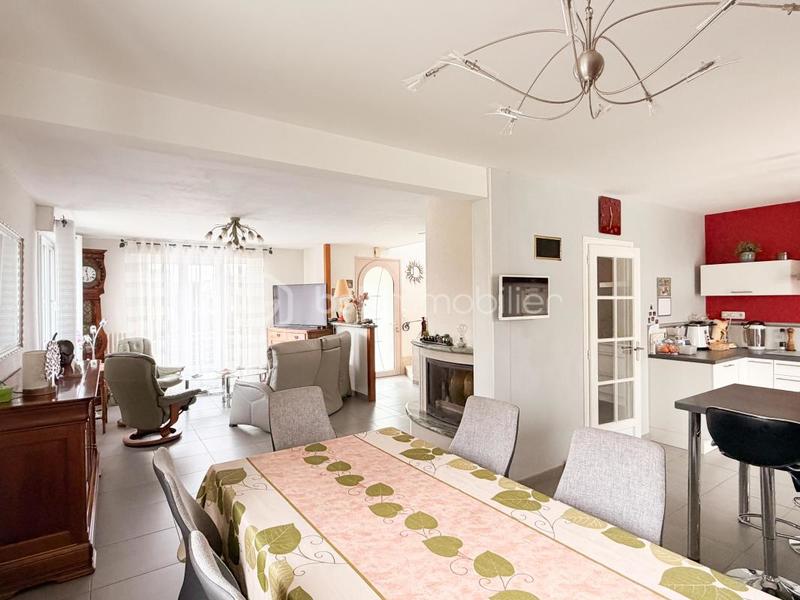 Maison - 138 m² - 7 pièces