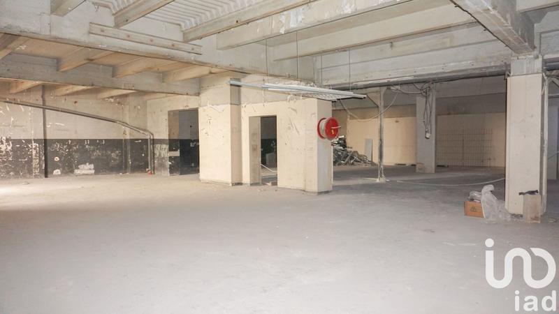 Appartement - 375 m² - 1 pièce