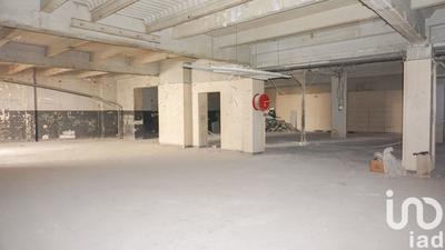 Appartement - 375 m² - 1 pièce