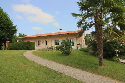 Villa - 140 m² - 5 pièces