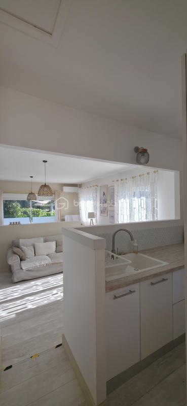 Maison traditionnelle - 164 m² - 6 pièces