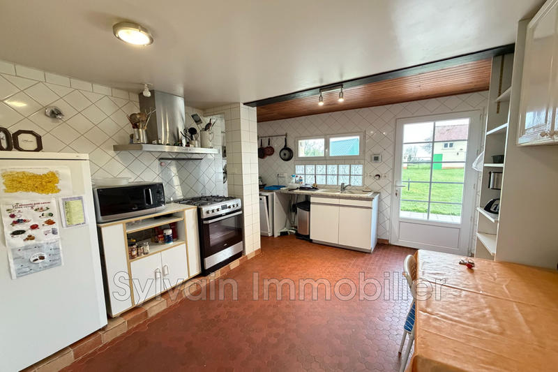 Maison - 231 m² - 6 pièces