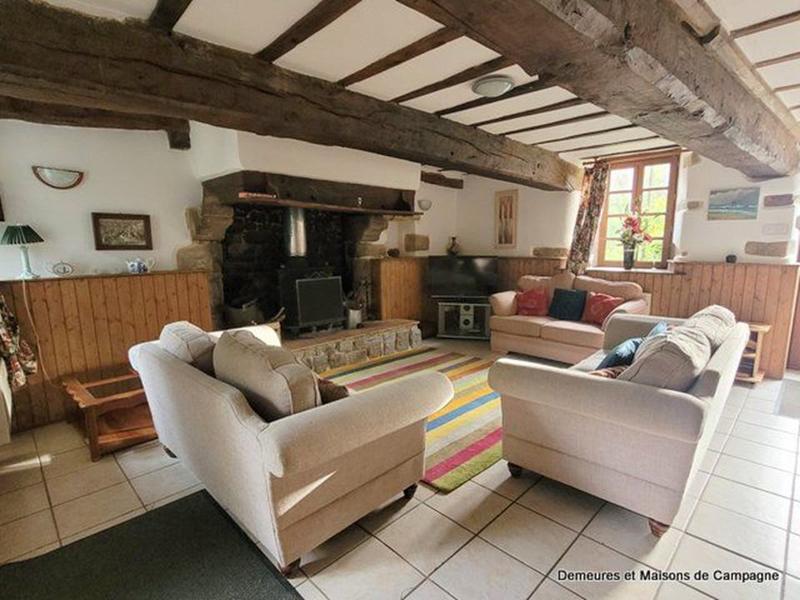 Maison - 268 m² - 12 pièces