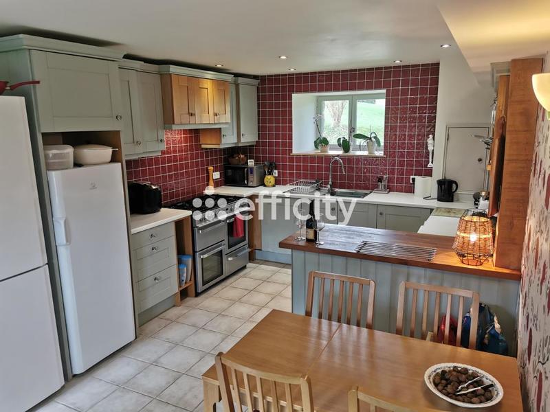 Maison en pierre - 129 m² - 5 pièces