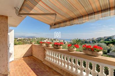 Appartement - 78 m² - 3 pièces