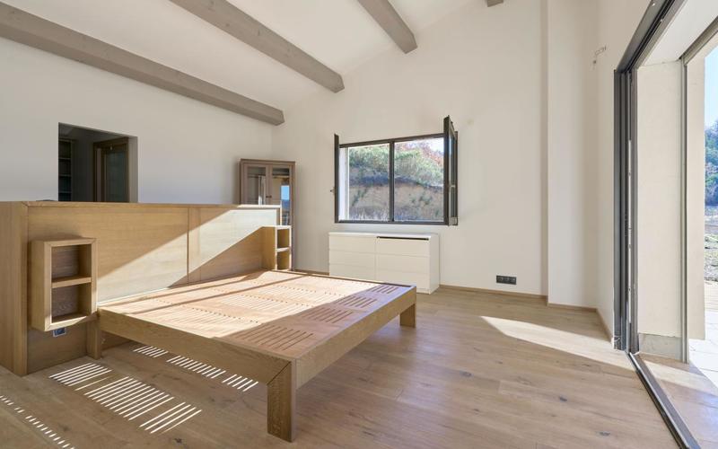 Maison - 281 m² - 6 pièces