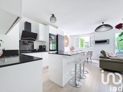 Maison - 85 m² - 5 pièces