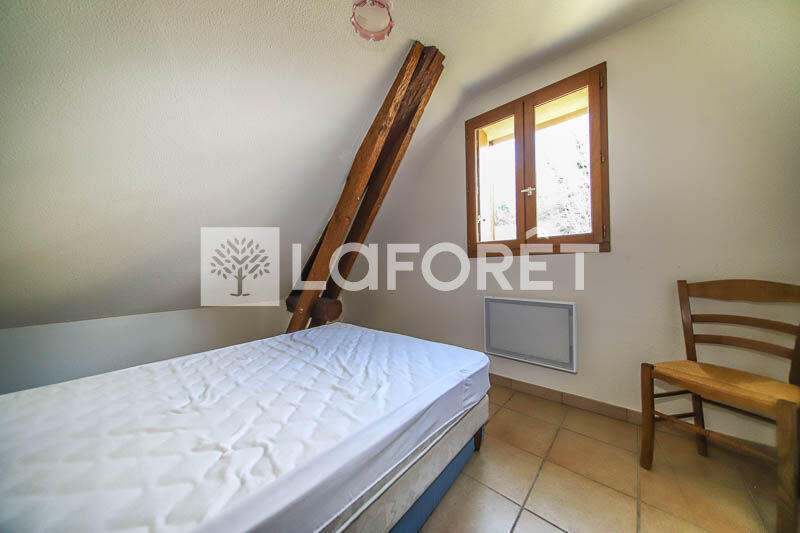 Maison - 110 m² - 6 pièces