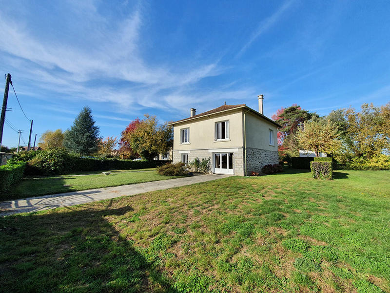 Maison - 102 m² - 5 pièces