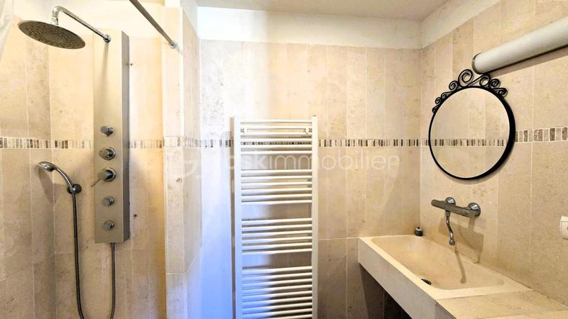 Maison - 160 m² - 7 pièces