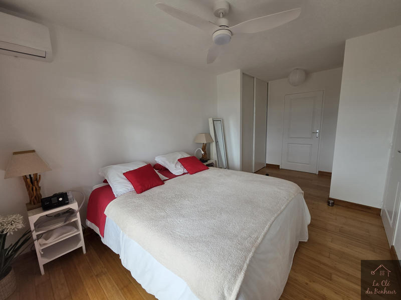 Appartement - 86 m² - 4 pièces