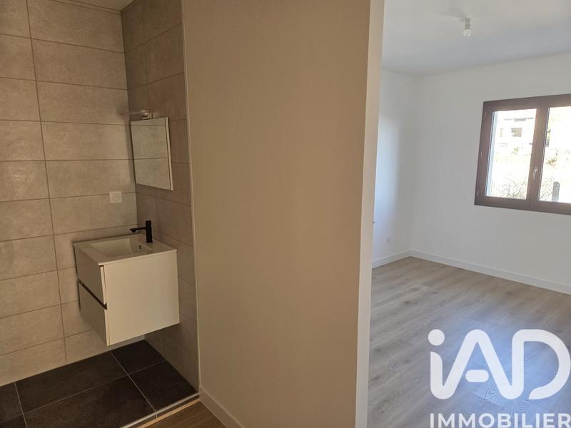 Maison - 104 m² - 4 pièces