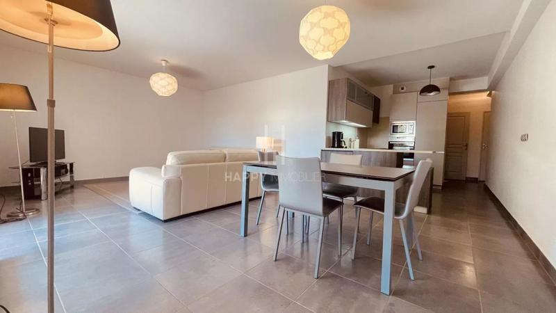 Appartement - 76 m² - 3 pièces