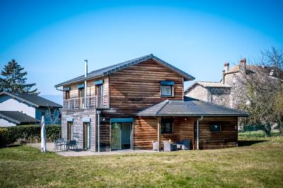 Maison - 137 m² - 6 pièces