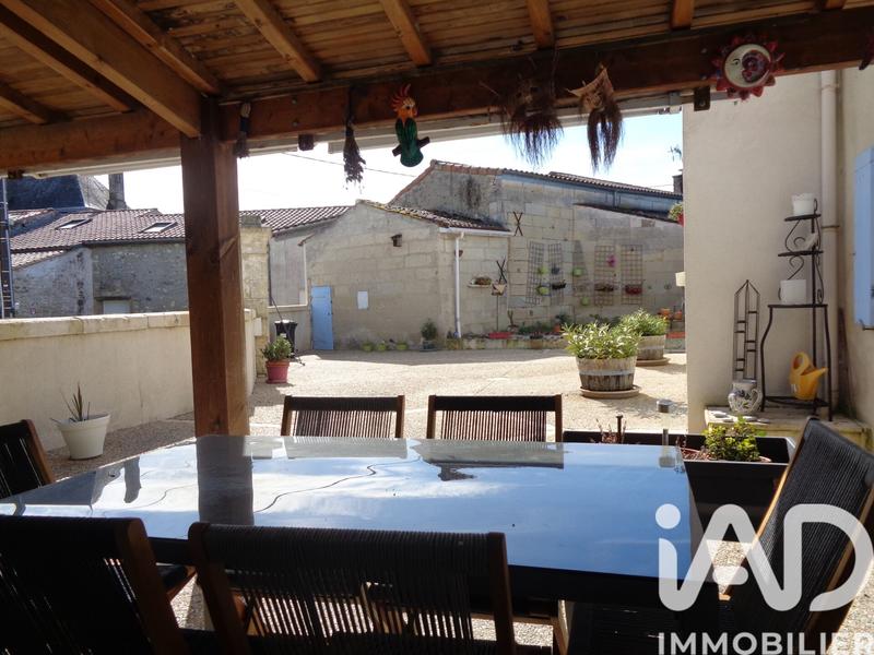 Maison - 196 m² - 6 pièces