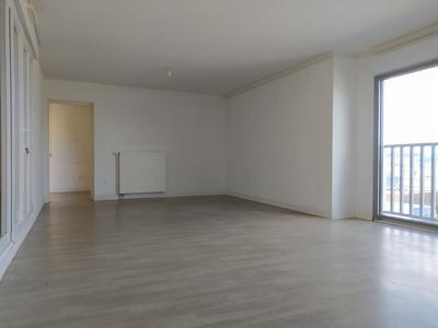 Appartement - 95 m² - 4 pièces