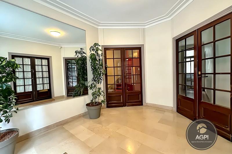 Appartement - 101 m² - 4 pièces