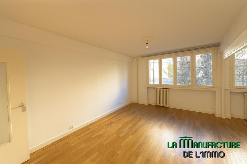 Appartement - 70 m² - 4 pièces