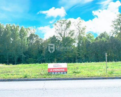 Terrain constructible - 4 689 m²