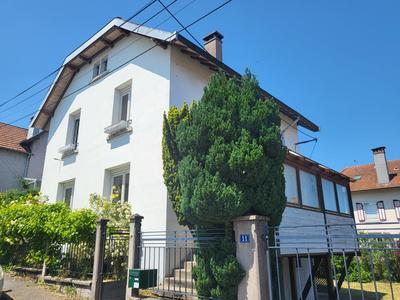 Maison - 142 m² - 7 pièces