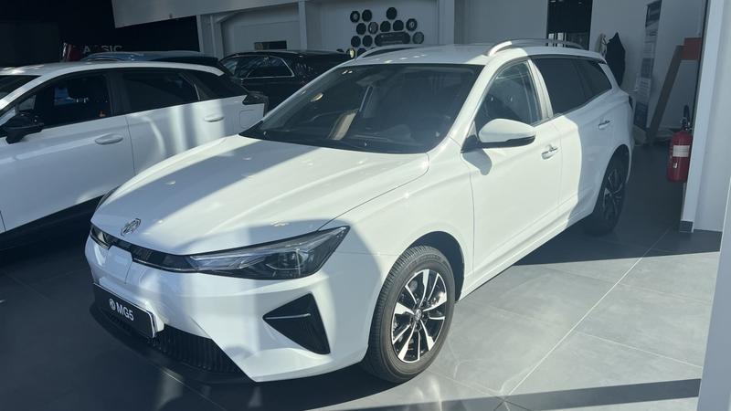 Mg mg5 Autonomie Standard 50kwh - 130 Kw 2wd Comfort