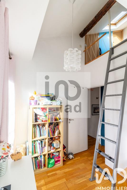 Maison - 90 m² - 5 pièces