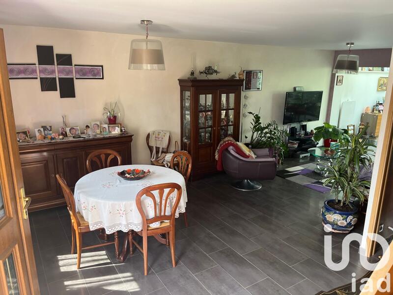 Maison - 115 m² - 6 pièces