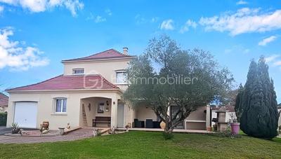 Maison - 130 m² - 5 pièces