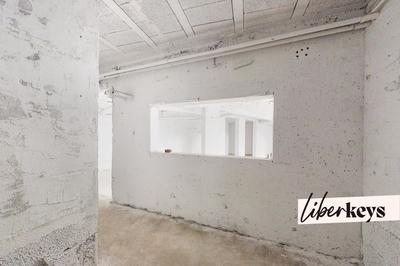 Maison - 232 m² - 1 pièce