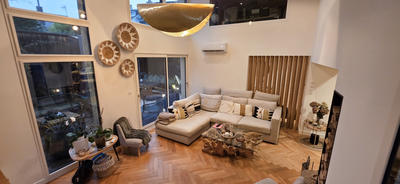 Villa - 200 m² - 7 pièces