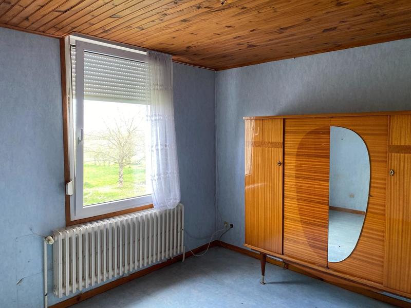 Maison - 95 m² - 5 pièces