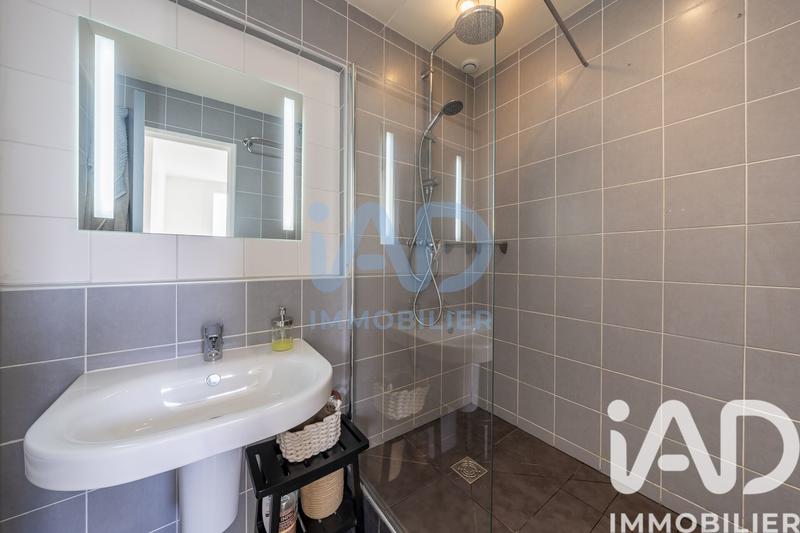 Maison - 104 m² - 6 pièces
