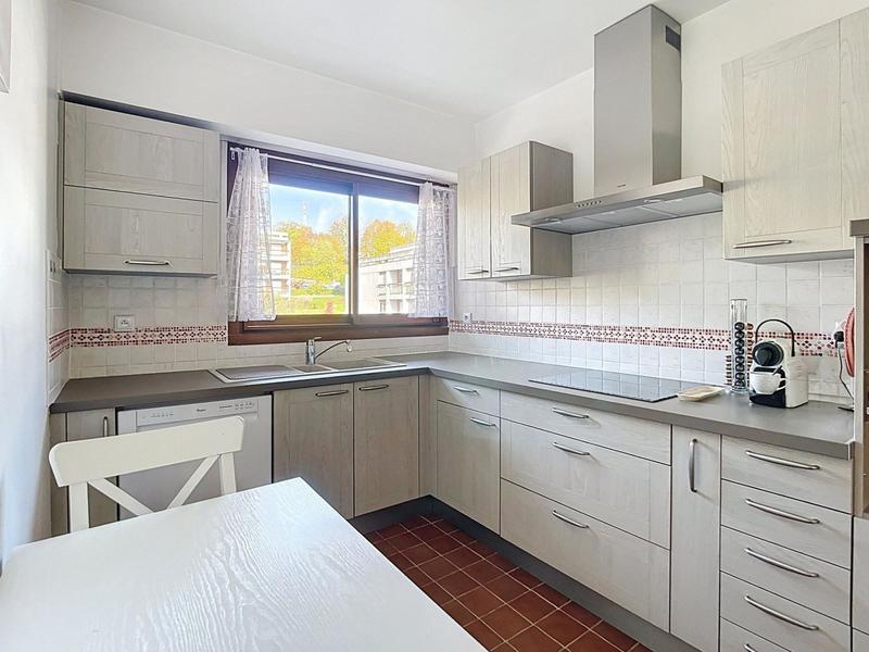 Appartement - 81 m² - 4 pièces