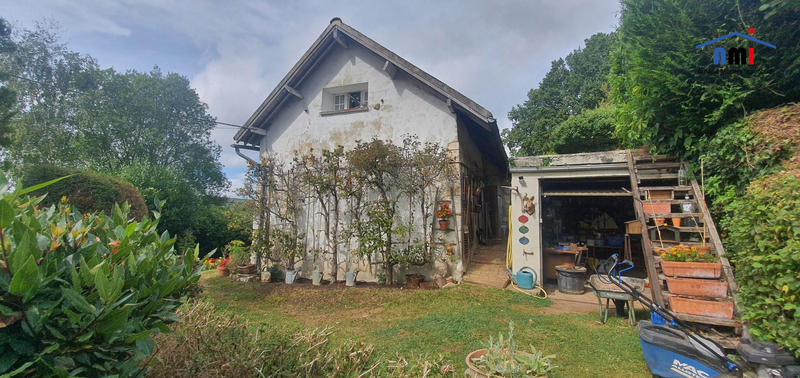 Maison - 102 m² - 4 pièces