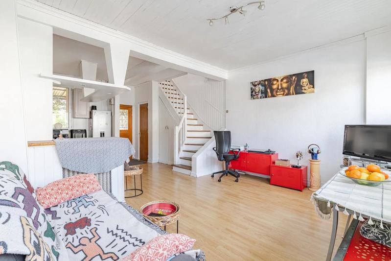 Maison de ville - 63 m² - 3 pièces