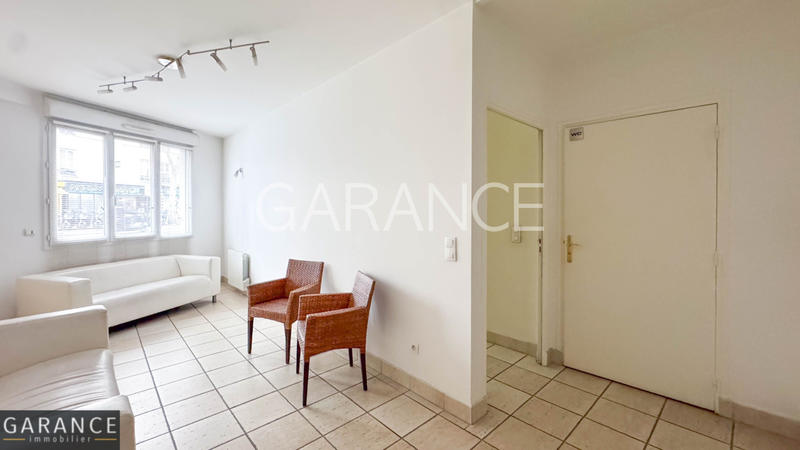 Bureau - 100 m² - 4 pièces