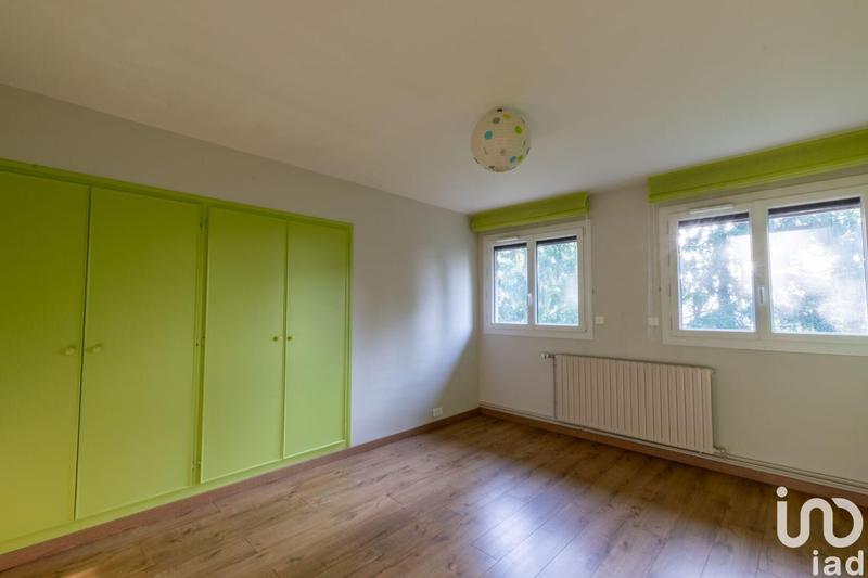 Maison - 210 m² - 8 pièces