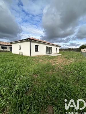 Maison - 97 m² - 4 pièces