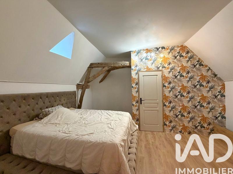 Maison - 275 m² - 6 pièces