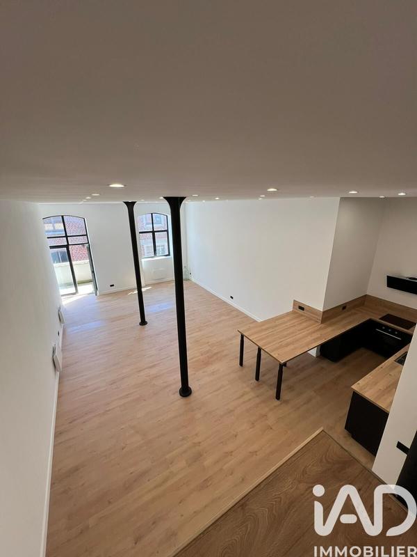 Loft - 121 m² - 5 pièces