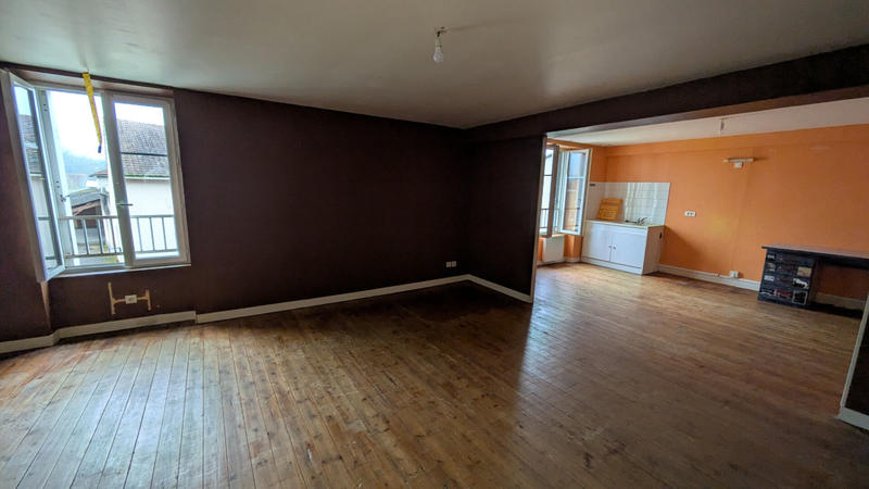 Maison - 231 m² - 6 pièces