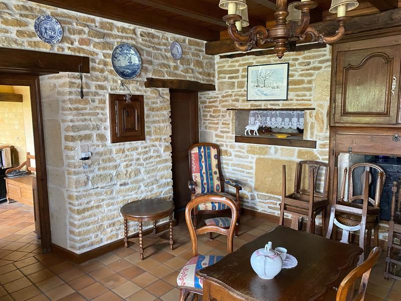 Maison - 450 m² - 20 pièces