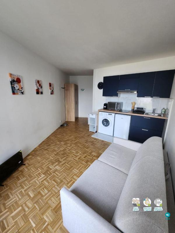 Studio - 24 m² - 1 pièce