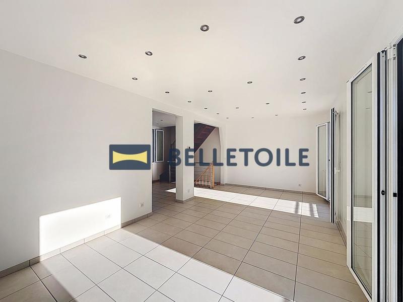 Pavillon - 86 m² - 4 pièces