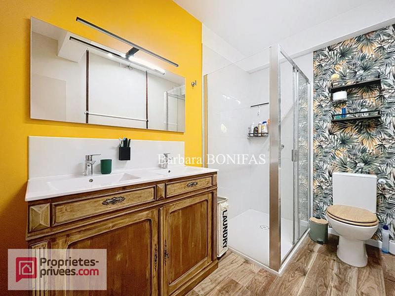 Maison - 200 m² - 8 pièces