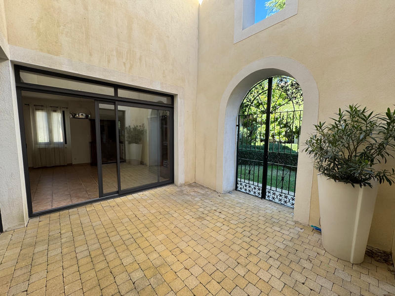 Appartement - 156 m² - 5 pièces