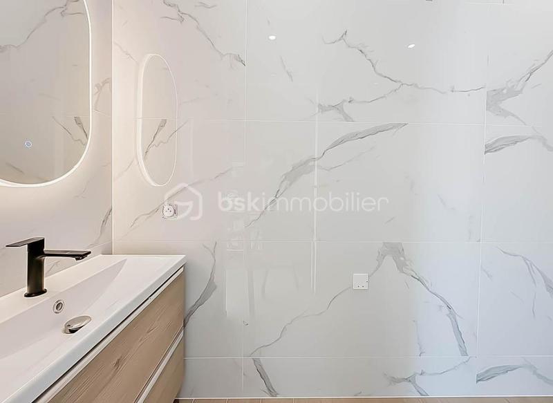 Maison - 170 m² - 5 pièces