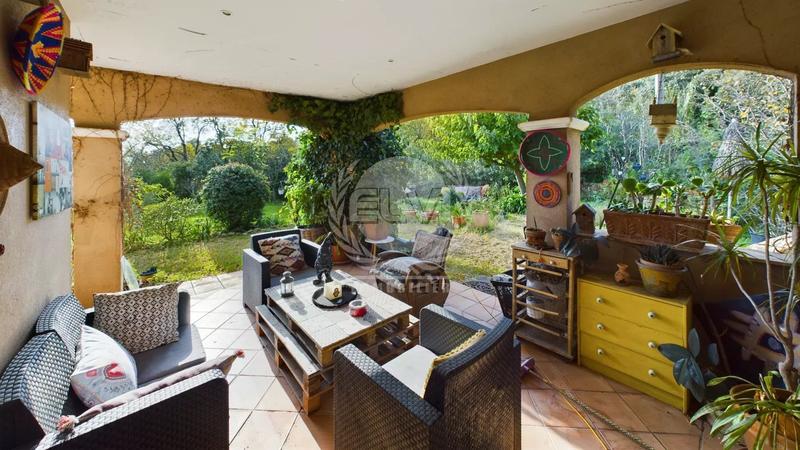 Villa - 163 m² - 5 pièces