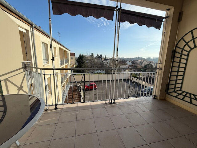 Appartement - 93 m² - 3 pièces