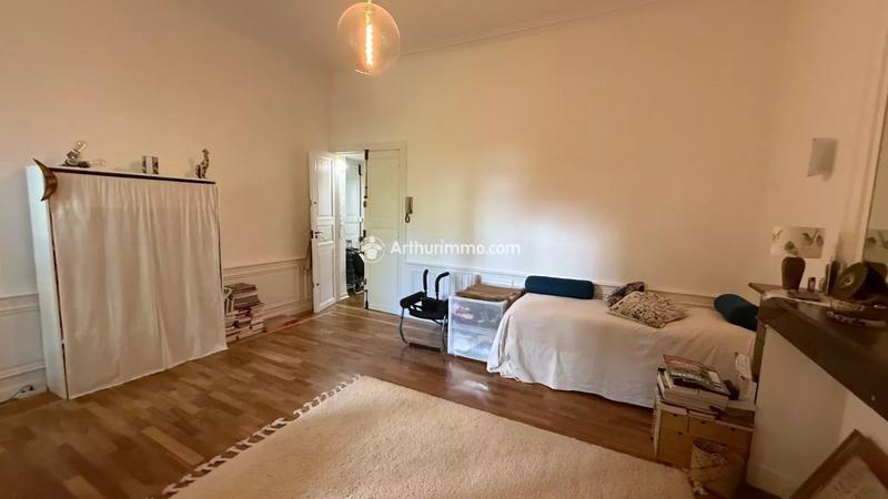 Appartement - 60 m² - 2 pièces